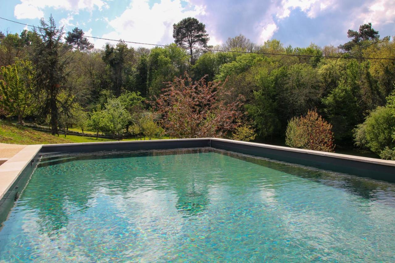 Le Four A Pain, Gite Avec Piscine Et Spa Proche Sarlat Marquay Kültér fotó